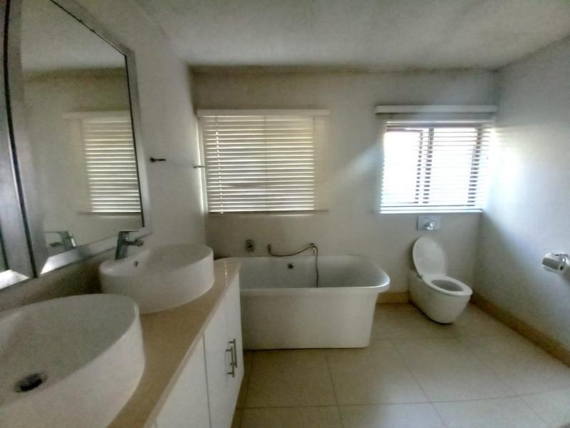 To Let 3 Bedroom Property for Rent in Morningside Gauteng