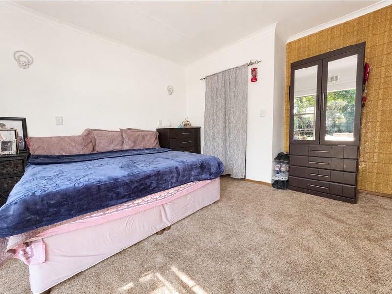 4 Bedroom Property for Sale in Brackenhurst Gauteng