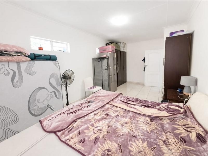 4 Bedroom Property for Sale in Brackenhurst Gauteng