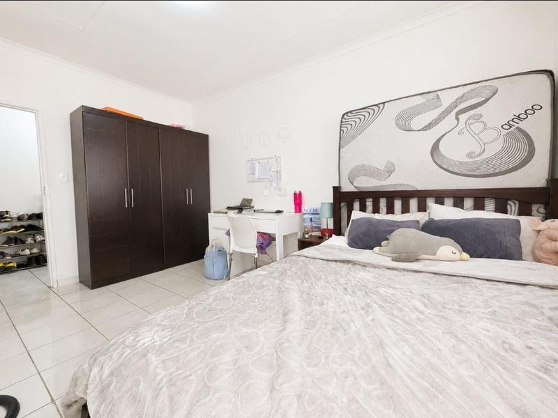 4 Bedroom Property for Sale in Brackenhurst Gauteng