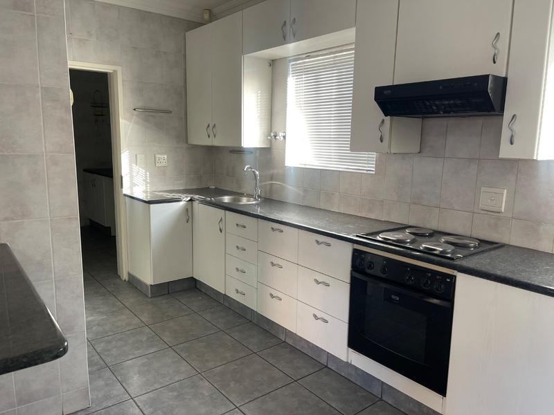 3 Bedroom Property for Sale in Vanderbijlpark SW 5 Gauteng