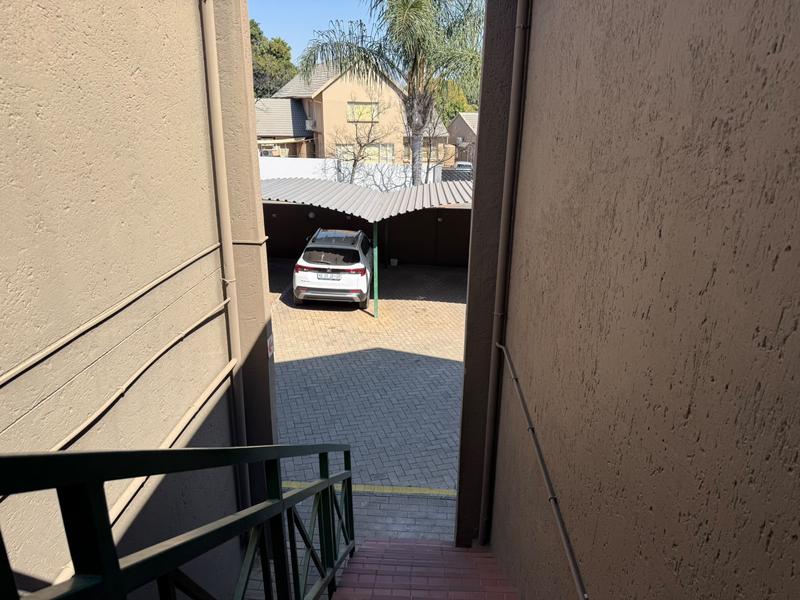 To Let 3 Bedroom Property for Rent in Eldoraigne Gauteng