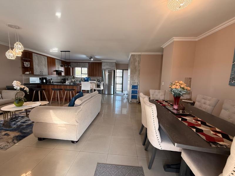 3 Bedroom Property for Sale in Barbeque Downs Gauteng