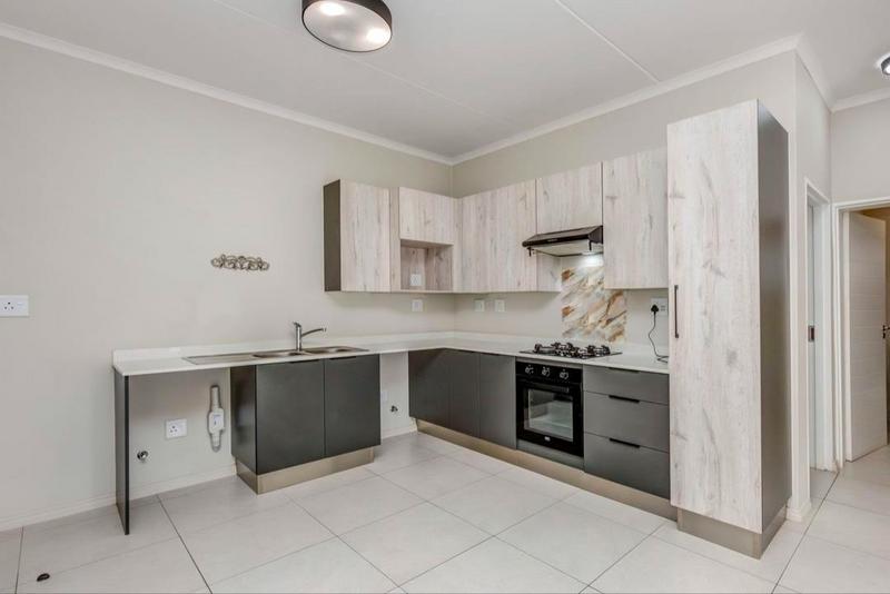 2 Bedroom Property for Sale in Carlswald Gauteng