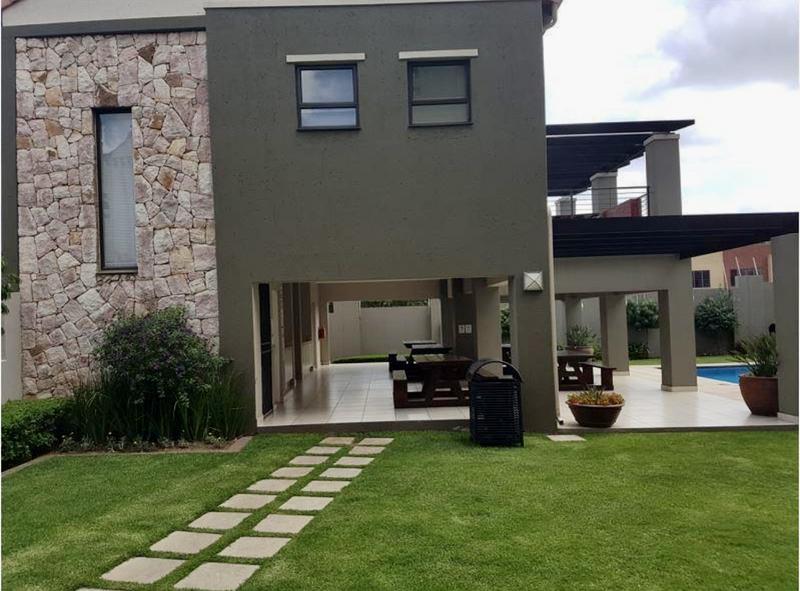 To Let 1 Bedroom Property for Rent in Sunninghill Gauteng