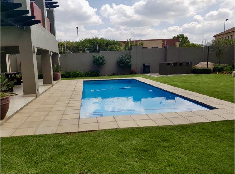 To Let 1 Bedroom Property for Rent in Sunninghill Gauteng