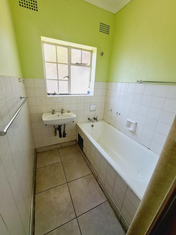 To Let 3 Bedroom Property for Rent in Castleview Gauteng