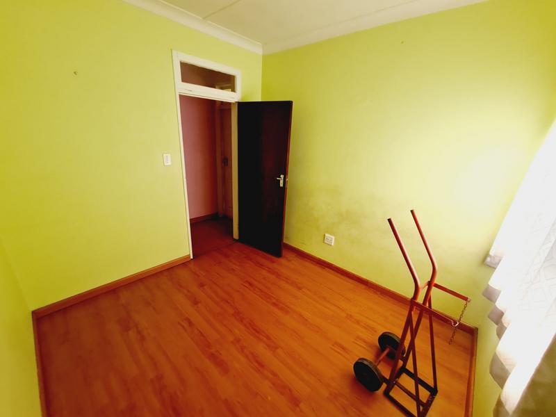 To Let 3 Bedroom Property for Rent in Castleview Gauteng