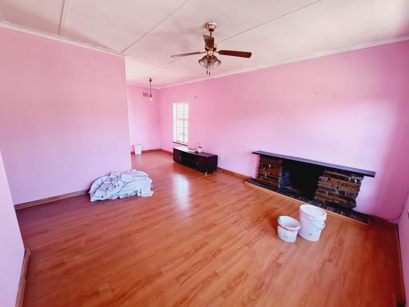 To Let 3 Bedroom Property for Rent in Castleview Gauteng