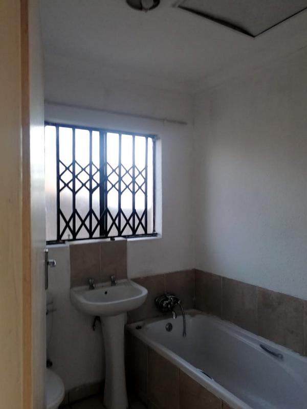 To Let 2 Bedroom Property for Rent in Riverlea Gauteng