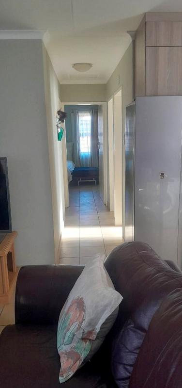 3 Bedroom Property for Sale in Protea Glen Gauteng
