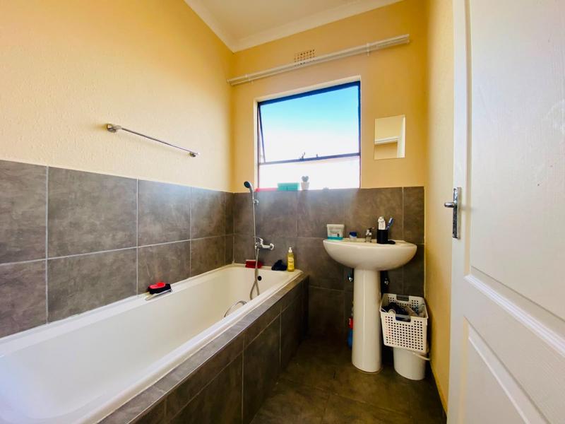 2 Bedroom Property for Sale in Vanderbijlpark CE Gauteng