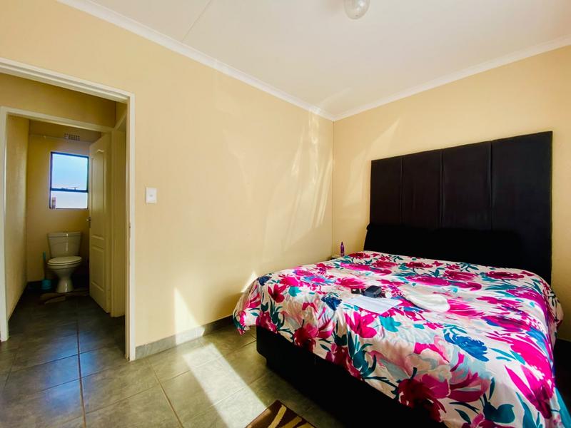 2 Bedroom Property for Sale in Vanderbijlpark CE Gauteng