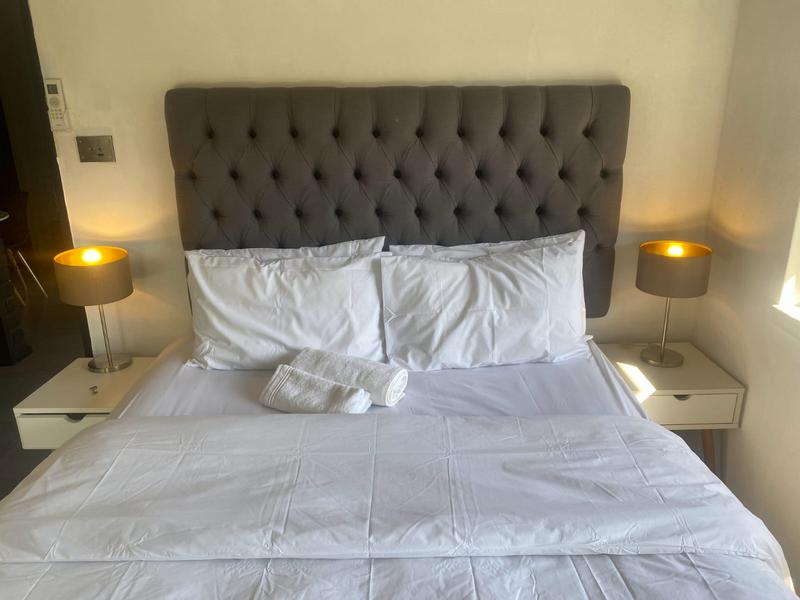 To Let 1 Bedroom Property for Rent in Sandton Gauteng