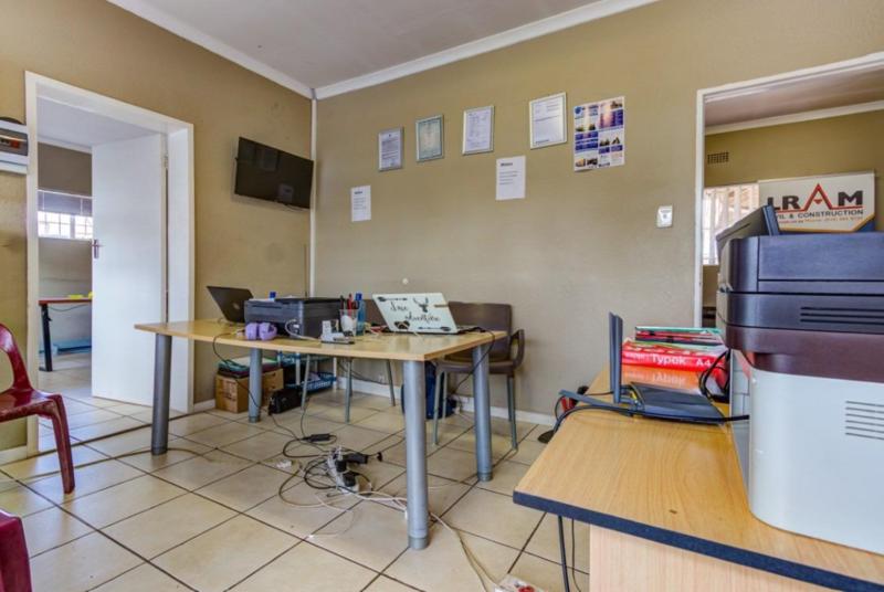Commercial Property for Sale in Kempton Park Ext 4 Gauteng