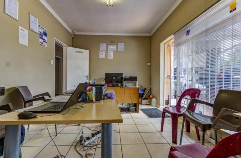 Commercial Property for Sale in Kempton Park Ext 4 Gauteng