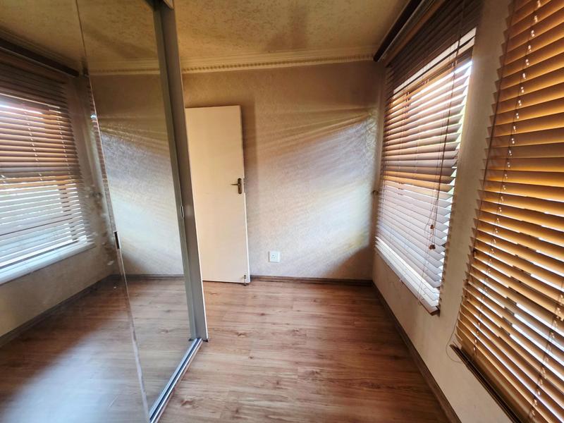 3 Bedroom Property for Sale in Rhodesfield Gauteng