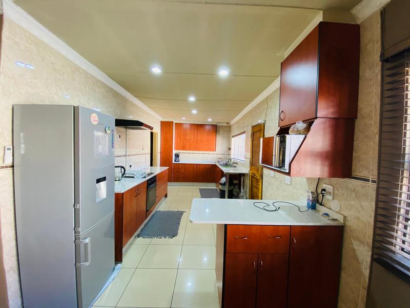 4 Bedroom Property for Sale in Kibler Park Gauteng