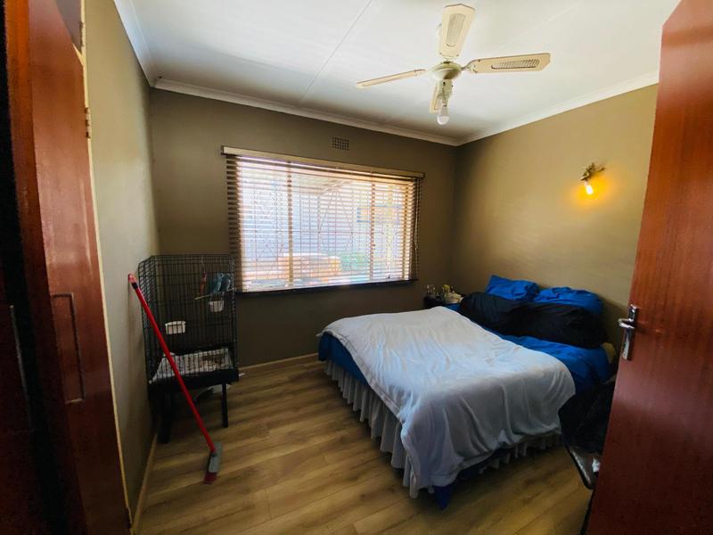 4 Bedroom Property for Sale in Kibler Park Gauteng