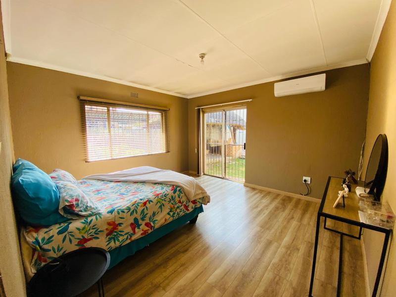 4 Bedroom Property for Sale in Kibler Park Gauteng