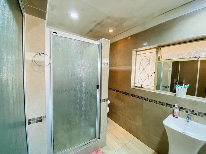 4 Bedroom Property for Sale in Kibler Park Gauteng
