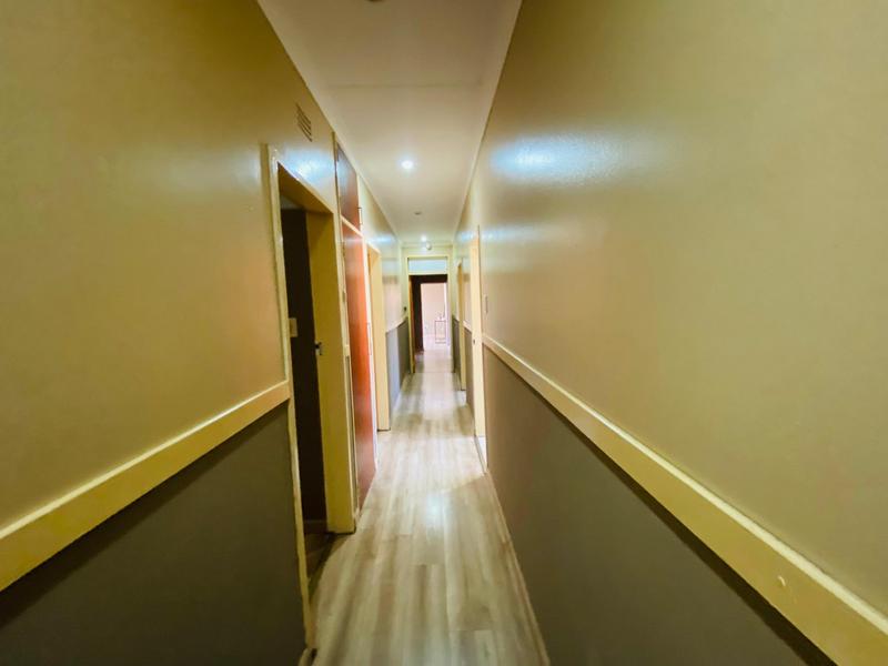 4 Bedroom Property for Sale in Kibler Park Gauteng