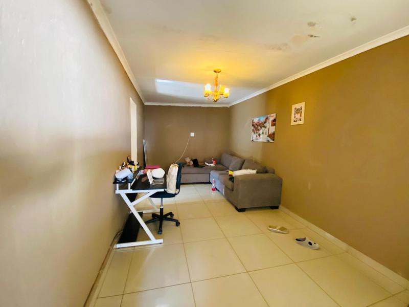 4 Bedroom Property for Sale in Kibler Park Gauteng