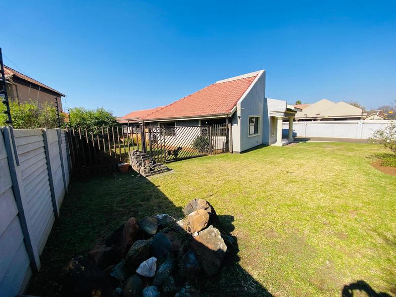4 Bedroom Property for Sale in Kibler Park Gauteng