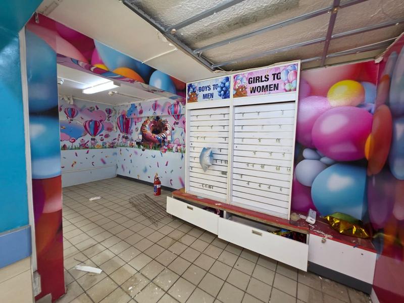 Commercial Property for Sale in Helikonpark Gauteng