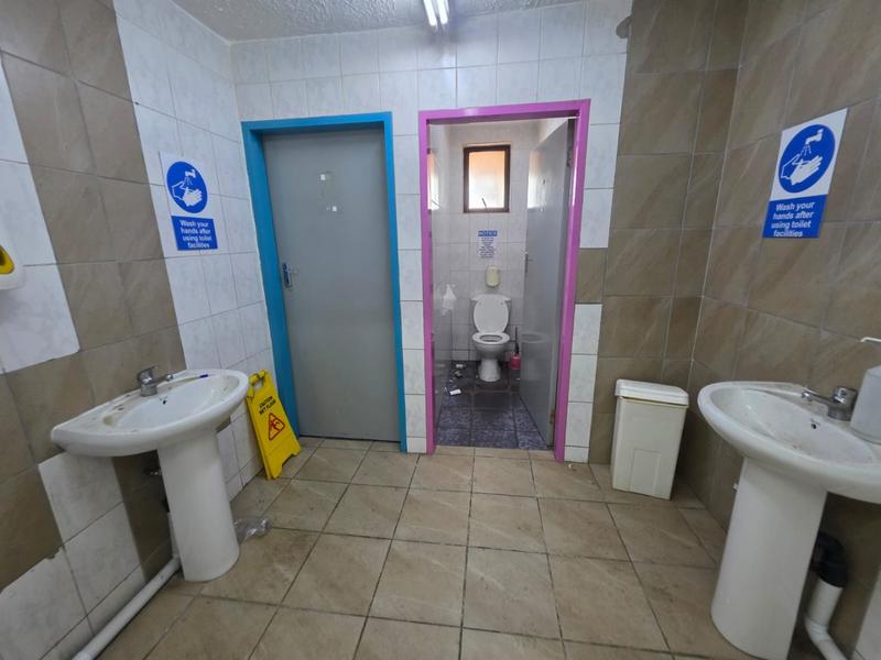 Commercial Property for Sale in Helikonpark Gauteng