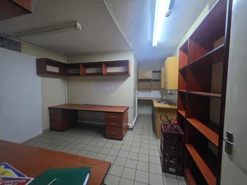 Commercial Property for Sale in Helikonpark Gauteng