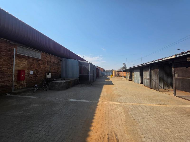 Commercial Property for Sale in Helikonpark Gauteng