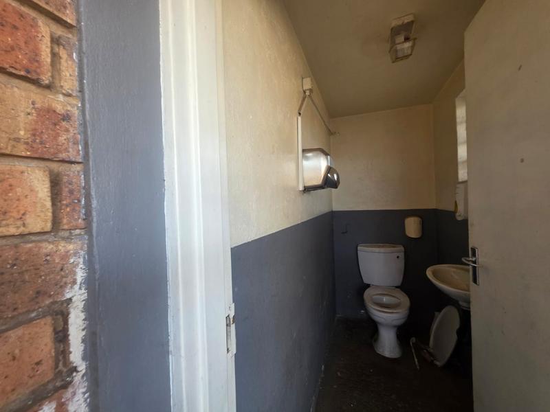 Commercial Property for Sale in Helikonpark Gauteng