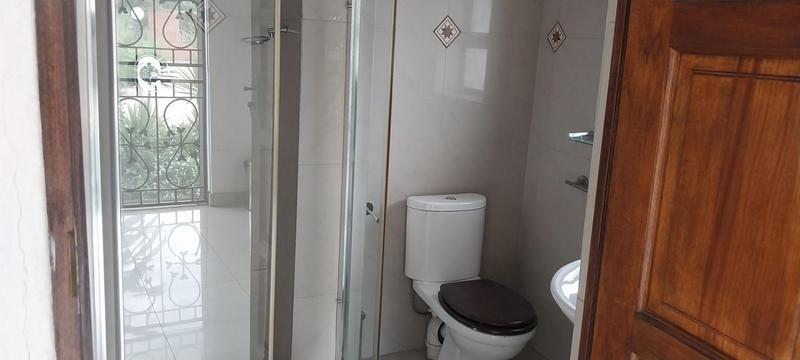To Let 1 Bedroom Property for Rent in Edenvale Gauteng