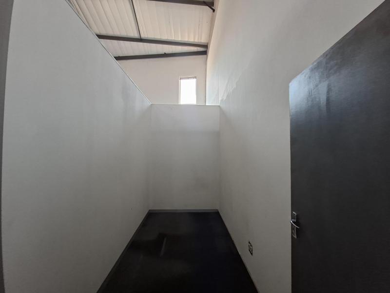 To Let Commercial Property for Rent in Route 21 Business Park Gauteng