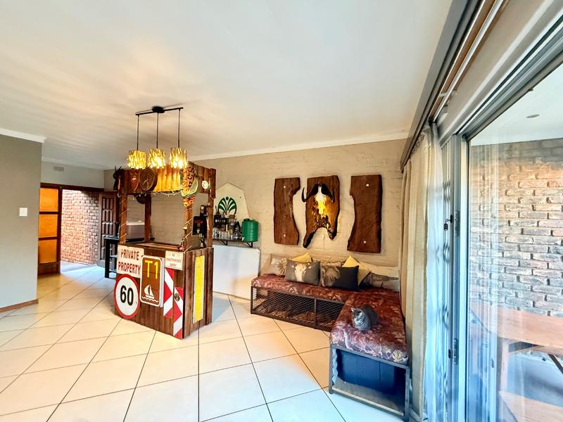 3 Bedroom Property for Sale in Flora Gardens Gauteng