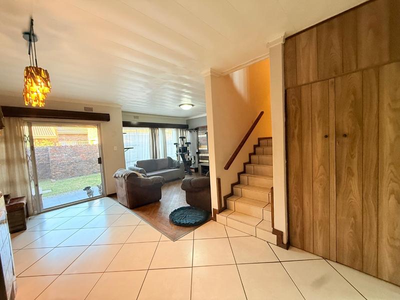3 Bedroom Property for Sale in Flora Gardens Gauteng