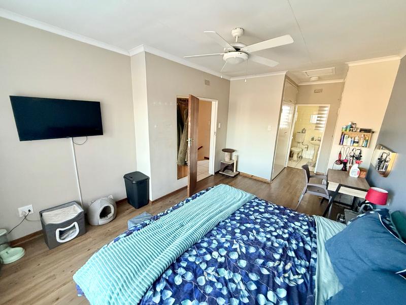 3 Bedroom Property for Sale in Flora Gardens Gauteng