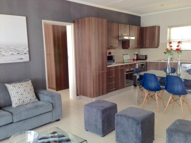 To Let 2 Bedroom Property for Rent in Atholl Gauteng
