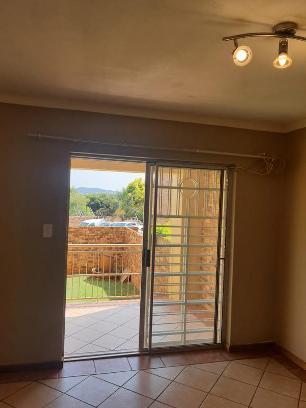To Let 2 Bedroom Property for Rent in Olympus AH Gauteng