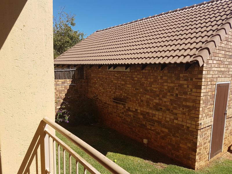 To Let 2 Bedroom Property for Rent in Olympus AH Gauteng
