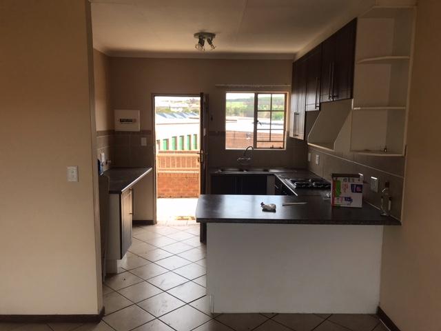To Let 2 Bedroom Property for Rent in Mooikloof Ridge Gauteng