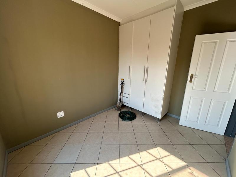 To Let 3 Bedroom Property for Rent in Monavoni Gauteng