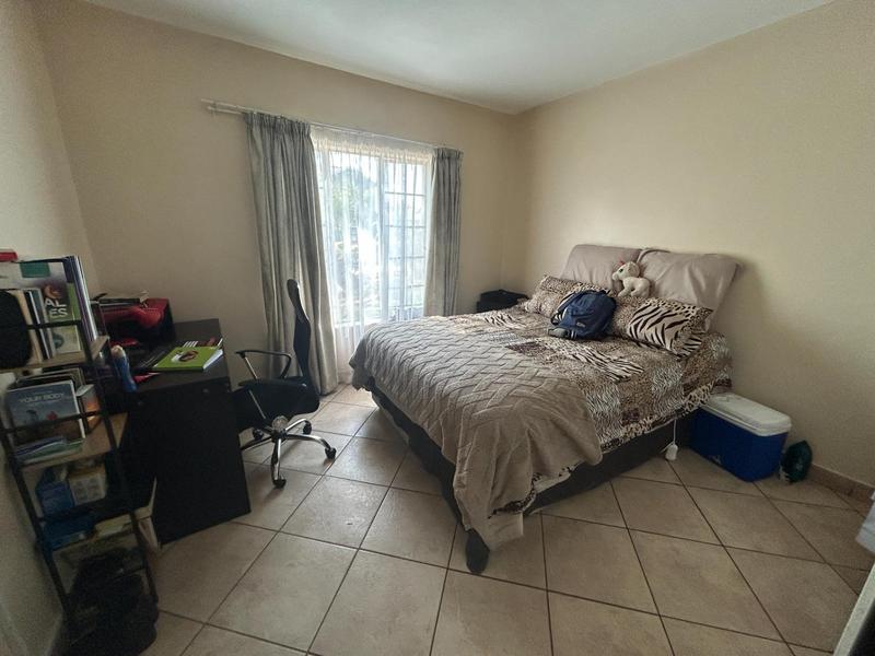 To Let 2 Bedroom Property for Rent in Summerfields Estate Gauteng