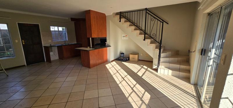 3 Bedroom Property for Sale in Annlin Gauteng