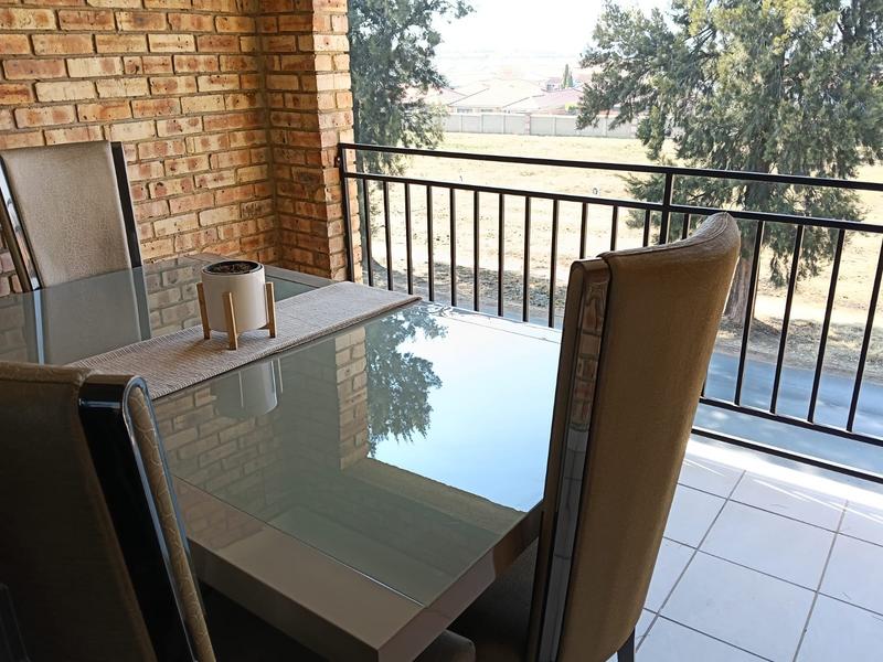 3 Bedroom Property for Sale in Albertsdal Gauteng