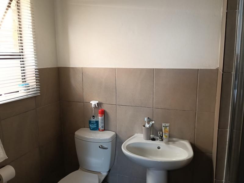 3 Bedroom Property for Sale in Albertsdal Gauteng