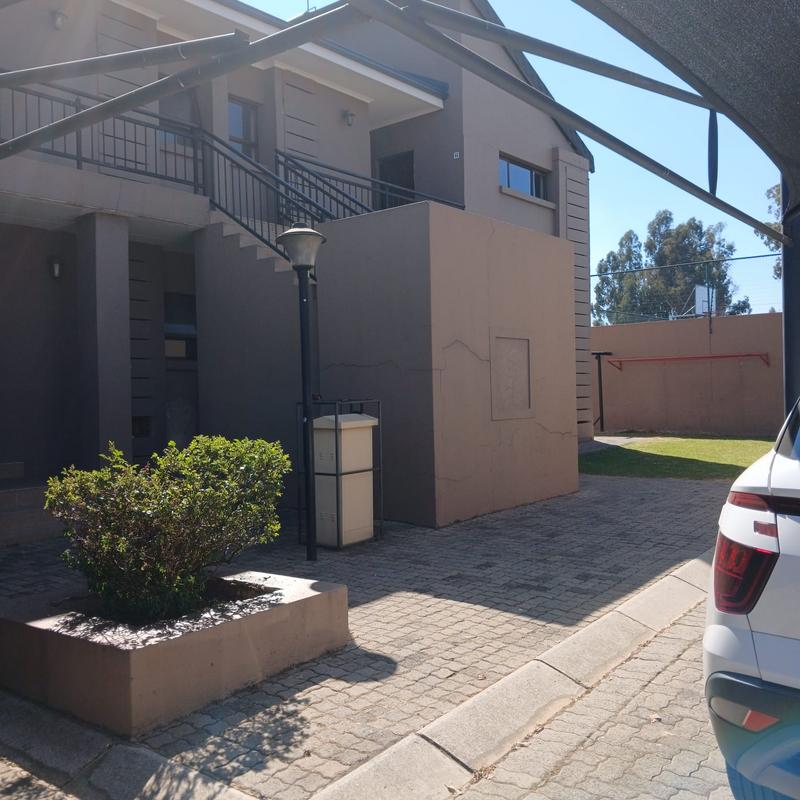 2 Bedroom Property for Sale in Brakpan Gauteng