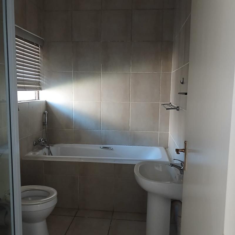 2 Bedroom Property for Sale in Brakpan Gauteng