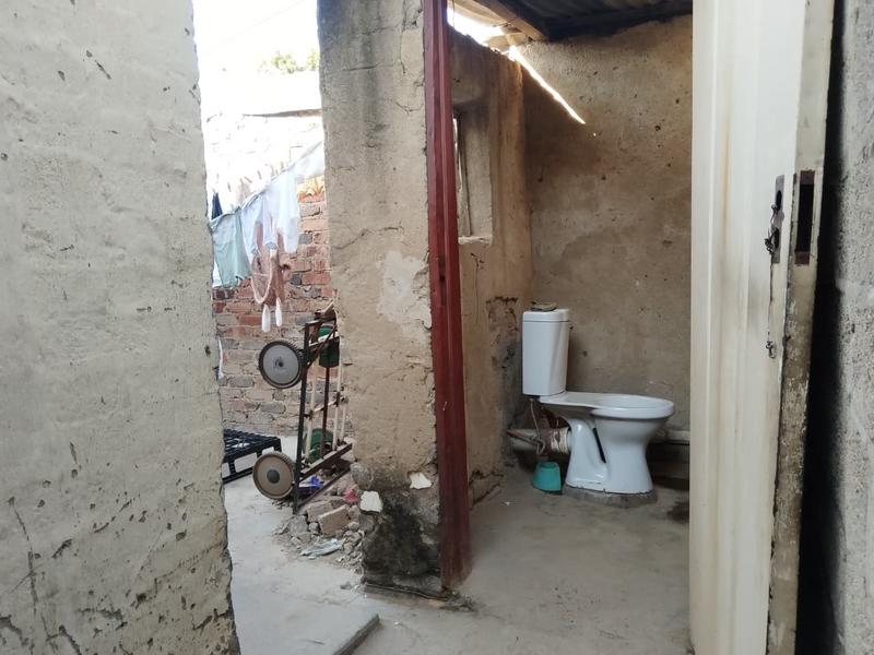 10 Bedroom Property for Sale in Olievenhoutbosch Gauteng
